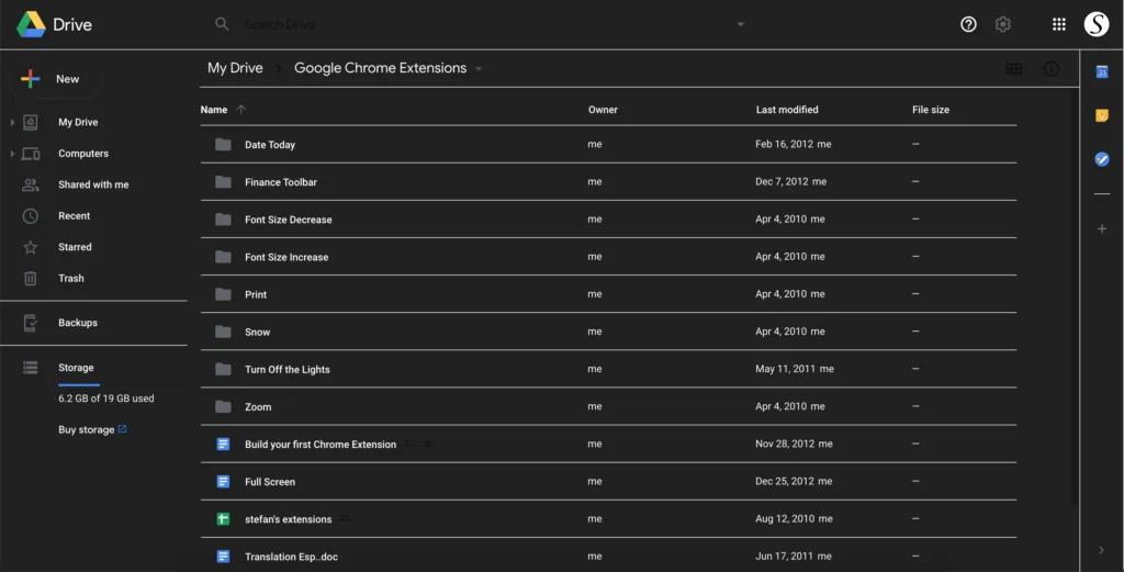 Google Drive in Dark Mode with Turn Off the Lights Browser extension